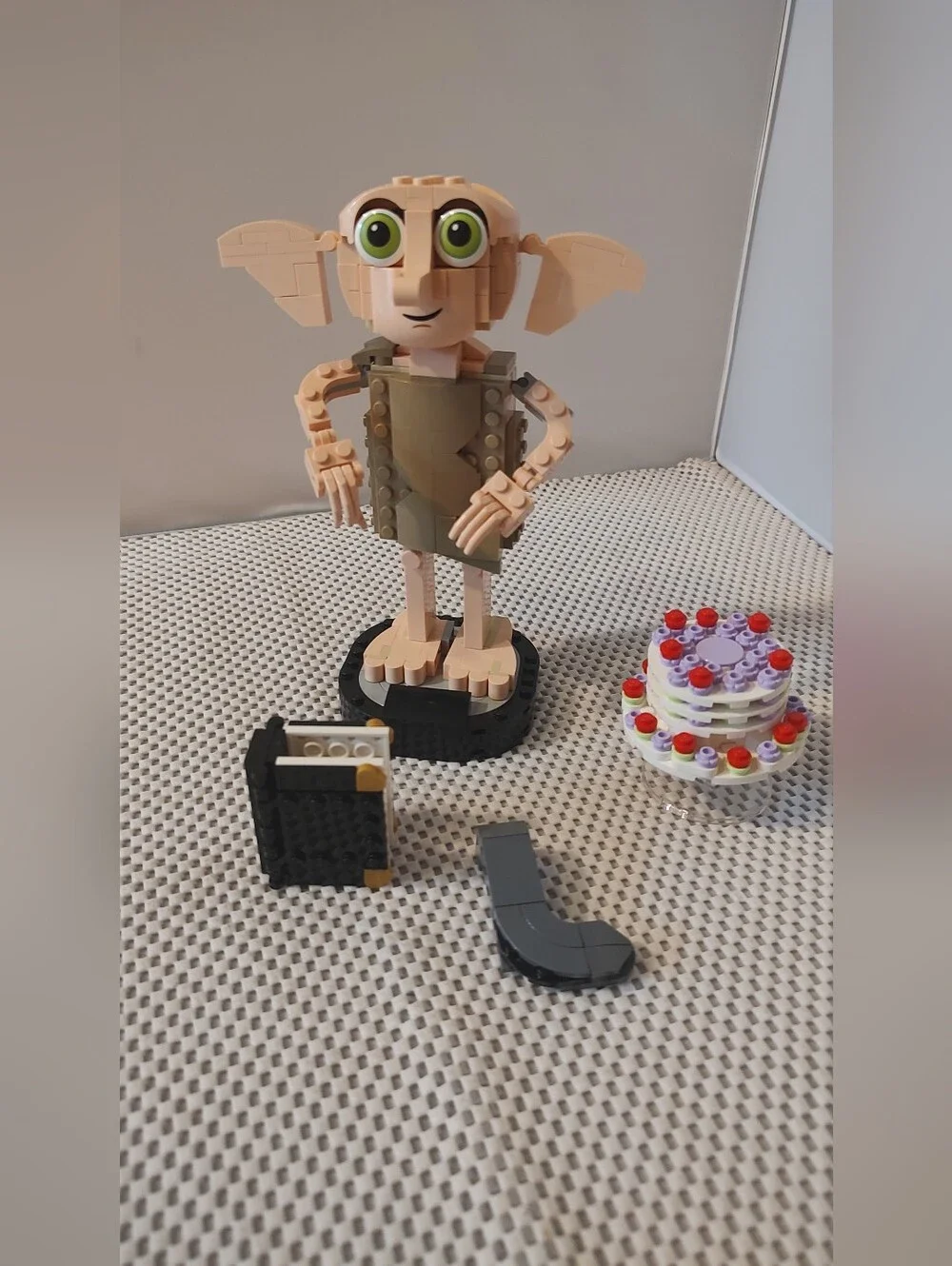 Lego 76421 Dobby The House-Elf Harry Potter Building Toy Set Wizarding World